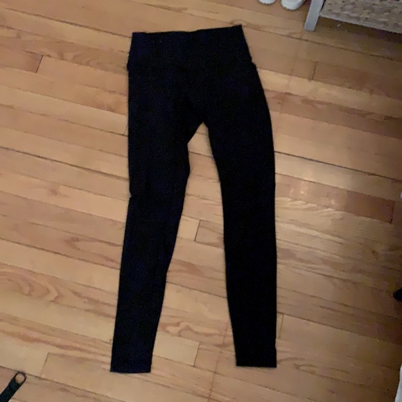 Lululemon Leggings - Picture 1 of 1